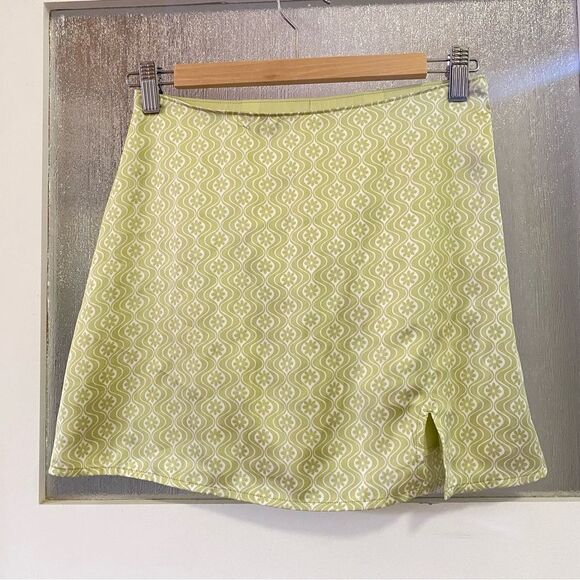 Hollister Dresses & Skirts - NWOT Hollister Floral Mini Skirt